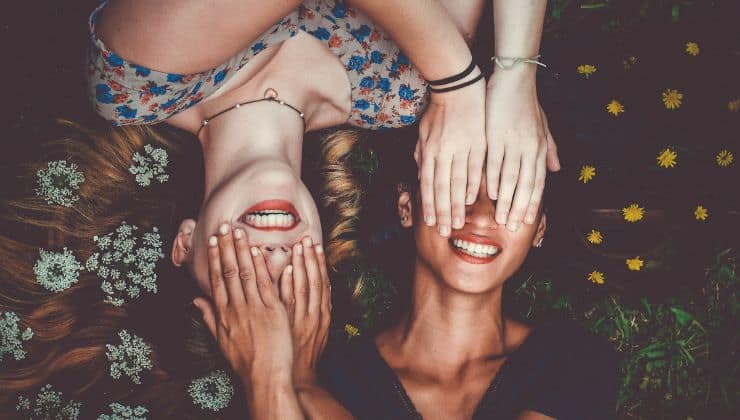 Relazioni distanziate